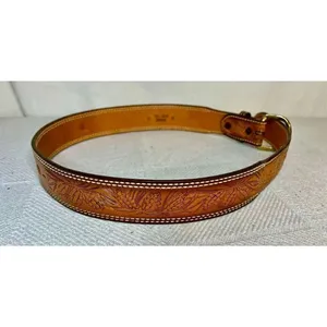 Vintage Western Tooled Leather Belt Pine Pattern& LINDA Across Middle Back Sz 32 thumbnail 5