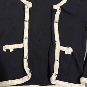 Women’s Shirt ✦ Open To All Offers ✦ Bundle Measurements: Used Excellent Condition Women’s Zara Navy Blue White Casual Business Long Sleeve Medium ——— TAGS ——— #Light #Formal #Casual #Cream #BusinessCasual thumbnail 5