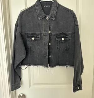 SHEIN Charcoal Cropped Denim Jacket thumbnail 1