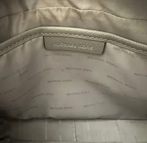 Crossbody thumbnail 8