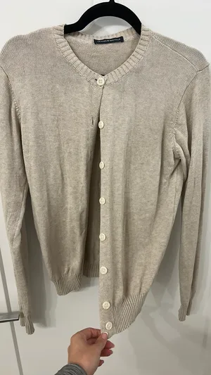 Brandy Melville Cardigan Sweater thumbnail 4