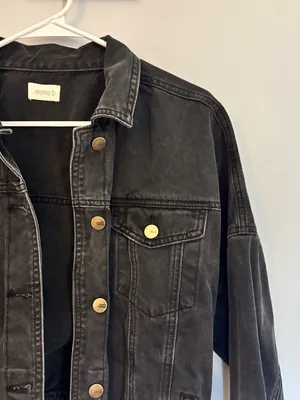 Black Cropped Jean Jacket Size M thumbnail 3
