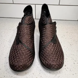 Bernie Mev Zig Zag Woven Wedge Ankle Bootie‎ Bronze Metallic Black 38 or 7 thumbnail 2