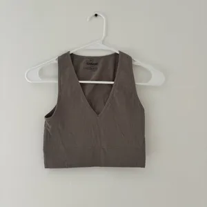 Garage Stella Seamless Plunge Tank   thumbnail 2