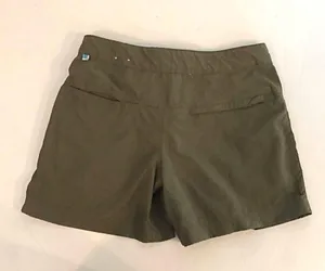 Magellan Sportswear Women’s Sabine Pass Olive Green Shorts thumbnail 2