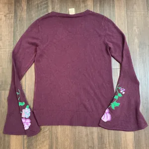 Faded Glory Boho Floral Embroidered Bell Sleeve Sweater Purple S 4-6 Knit Top thumbnail 7