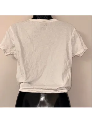 white queen graphic tee with red lips sequence, covered and eyelashes #loungewea thumbnail 3