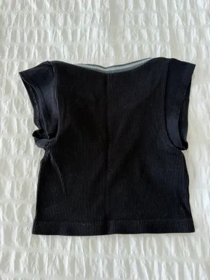 Urban Outfitters Go For Gold Top thumbnail 4