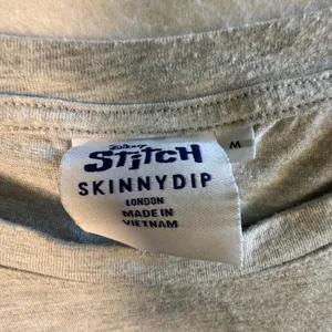 Disney Skinnydip‎ Stitch Market Graphic Long Sleep Tee Cotton Gray Lilo Stitch M thumbnail 3