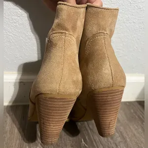 Mi.iM. Bohemian Western Suede Booties Size 6 Tan thumbnail 4