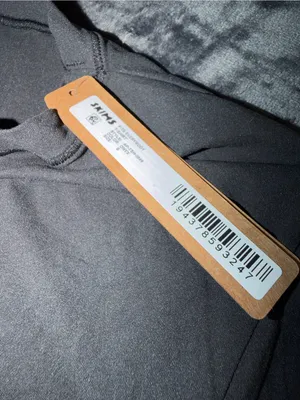 Skims Fits Everybody T-shirt in Onyx Size Small New with tag thumbnail 6