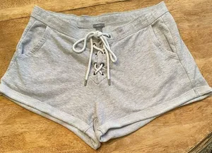 Aerie Women’s Medium Light‎ Gray Cotton Blend Shorts thumbnail 1
