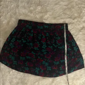 Kimchi Blue Floral Black Skirt thumbnail 5