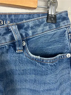 American Eagle Crossover Waist Highest Rise Denim Mom Shorts Size 6 thumbnail 10