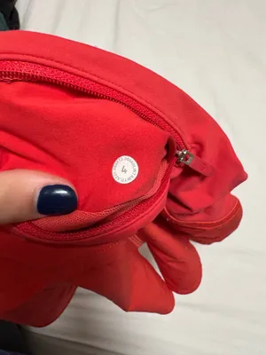 Red Lululemon Shorts 2.5" Speed Up thumbnail 2