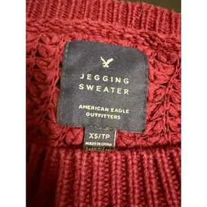 American Eagle Outfitters Jegging Sweater‎ Burgundy Maroon Knit Crewneck XS thumbnail 2