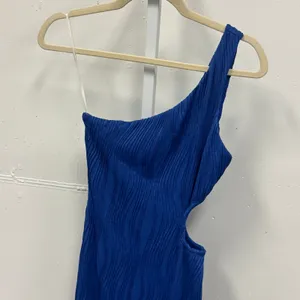 Hello Molly Blue One Shoulder Side Cutout Plisse Midi Dress US 4 S thumbnail 4