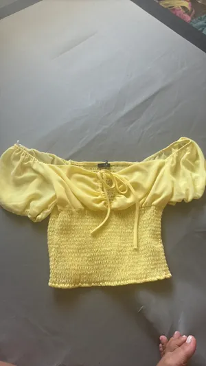 Love Tree Butter yellow blouse thumbnail 5