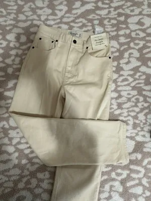 Abercrombie Straight Leg jeans thumbnail 2