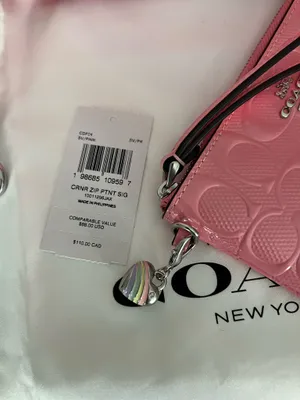 Coach Teri Shoulder Bag In Signature Leather With Heart Charm With Matching Wristlet thumbnail 16