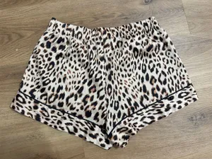 Victorias Secret Cheetah Silk Shorts thumbnail 3