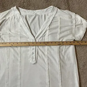 POL Short Sleeve V Neck Button Up Oversized Henley Tee Shirt White Ribbed Size S thumbnail 3