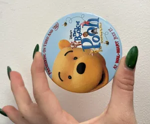 Vintage The Book‎ Of Winnie The Pooh Movie Promo Pin Brooch Button Disney Y2K thumbnail 1
