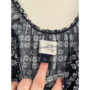 Universal Thread Navy Blue‎ Floral White Smocked Cotton Midi Dress Size Large thumbnail 6