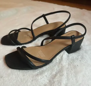 H&M Sandals Black thumbnail 1