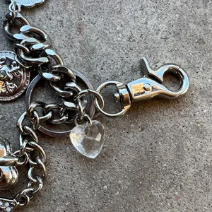 Kathy Van Zeeland Vintage Floating Hearts Keyring/Purse Charm Silver Tone thumbnail 6