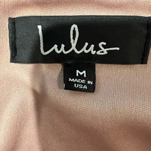 Lulus All She Wants Off-the-Shoulder Midi Dress size medium thumbnail 6