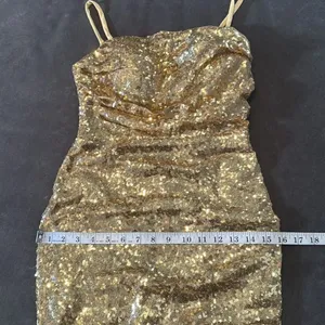 Women’s Gold Sequined Short Homecoming Dress Ruffle Hem Corset Back Size 4 NWOT thumbnail 10