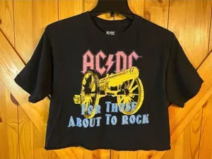 AC/DC Crop Top Medium Black Short Sleeve FOR THOSE ABOUT TO ROCK Graphic (8382) thumbnail 1