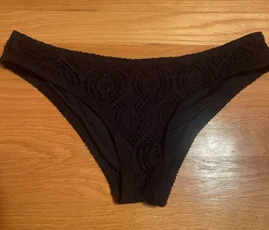 Black Bikini Bottom Size L thumbnail 1