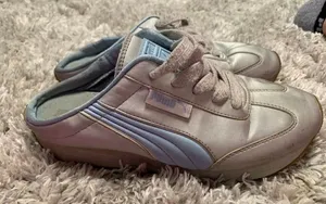 Puma Size 8 Sliders Y2K thumbnail 1