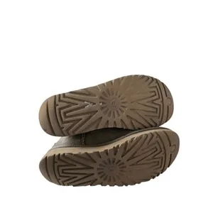 UGG Classic Short II Boots Olive Green Suede Sheepskin Lining Womens 7‎ thumbnail 8