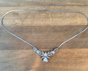 Vintage Avon empire Marcasite Necklace thumbnail 2