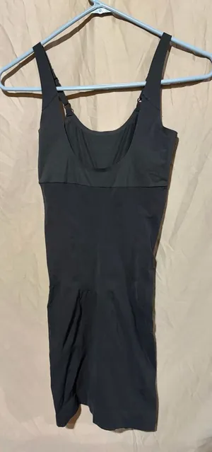 Spanx under suit thumbnail 1