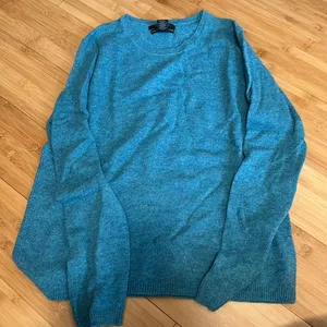 pure luxe 100% cashmere sweater thumbnail 1