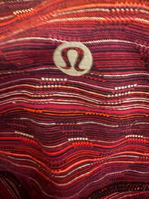 Lululemon leggings cropped thumbnail 3