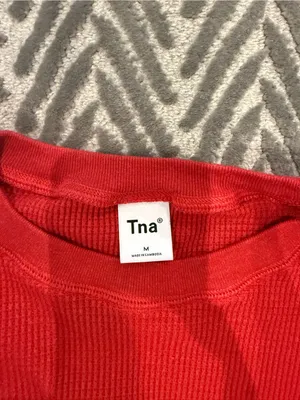 TNA Red Waffle-Knit Cropped Crew Sweatshirt thumbnail 2