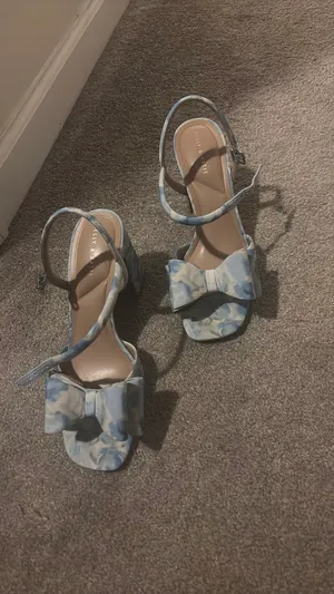 DSW Heels thumbnail 4