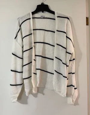 Cozy Casual White Open-Front Cardigan with Black Stripes thumbnail 1