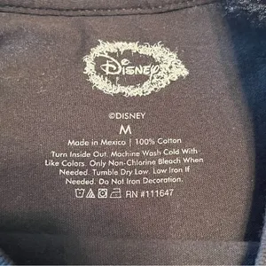 Disney‎ Beauty and the Beast Unisex Size Medium Black Short Sleeve Shirt *FLAW* thumbnail 2