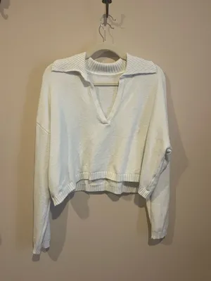 Edikted Cropped Sweater thumbnail 2