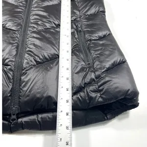 L.L. Bean Women's Boundless Down Puffer Vest Small EUC Outdoor Fall Cozy thumbnail 12