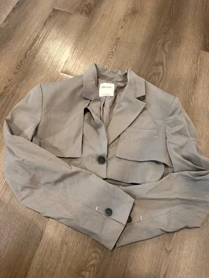 Bershka grey crop blazer jacket  thumbnail 2