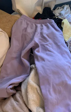 Call her daddy Sweatpants thumbnail 1