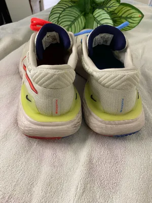 Nike Women ZoomX Invincible Run Flyknit 2 Mismatch Light Size 10 thumbnail 3