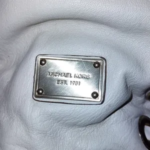 Michael Kors leather bag. (A) thumbnail 3